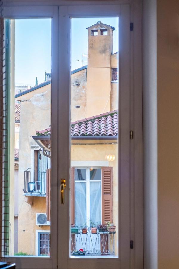 Apartmán Ai Cinque Archi Verona Exteriér fotografie